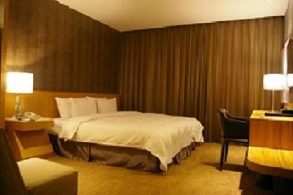 雲富大飯店 Hotel Cloud-Zhongshan Taipeh Exterior foto