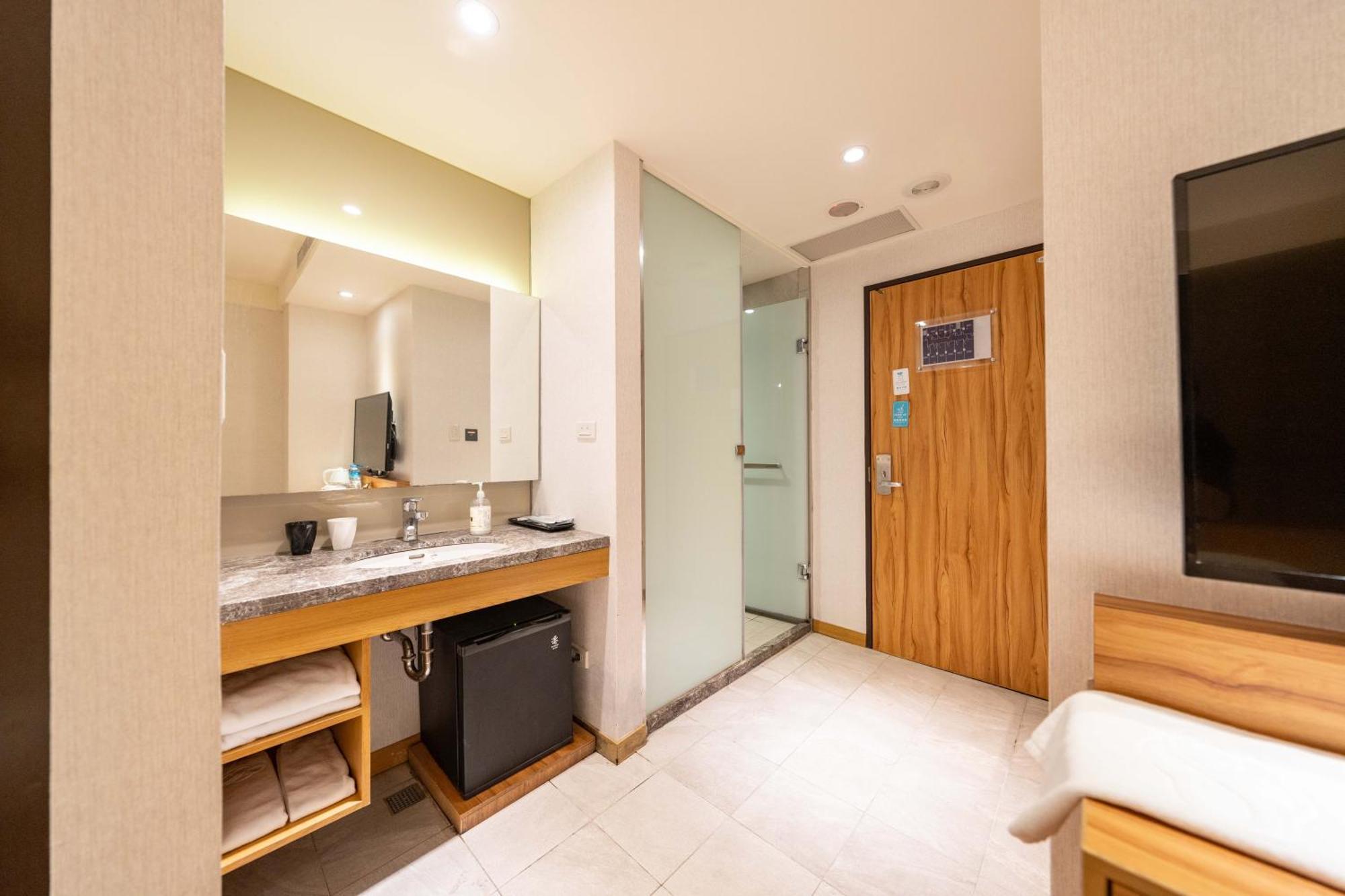 雲富大飯店 Hotel Cloud-Zhongshan Taipeh Exterior foto